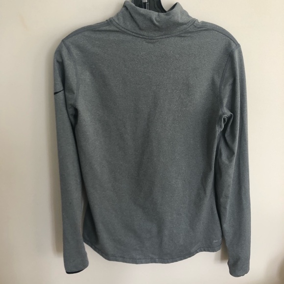 Nike dri-fit long sleeve - Picture 2 of 2